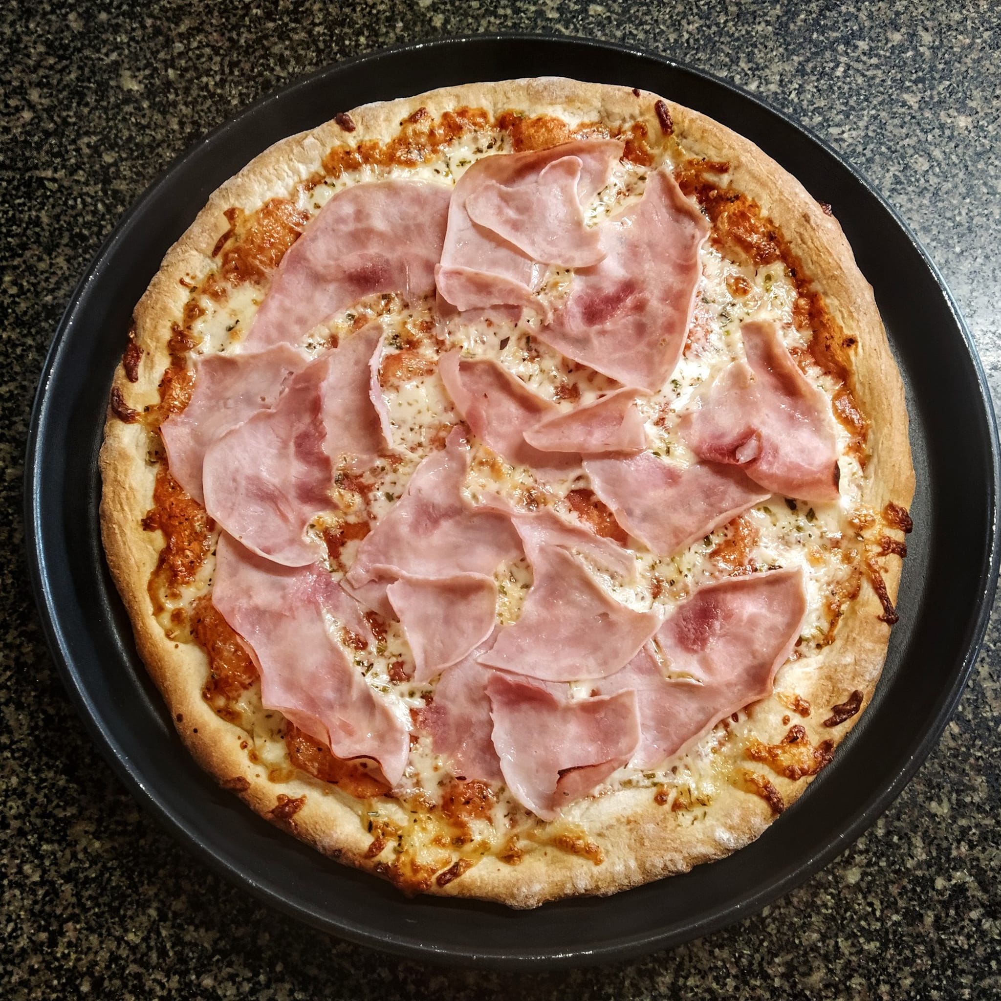 pizza šunková